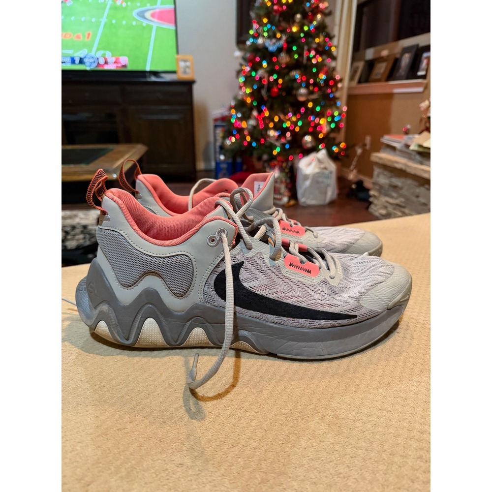 Nike Giannis Immortality 2 Basketball Shoes Men's Size 13 Gray Pink DM0825 004